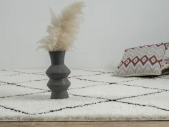 Alfombra Bahar Shaggy moderna patrón rombos, negro blanco, 140 x 200 cm