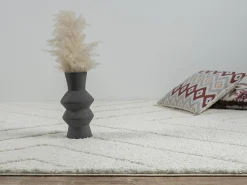 Alfombra Bahar Shaggy patrón triángulos, crema, 80 x 150 cm