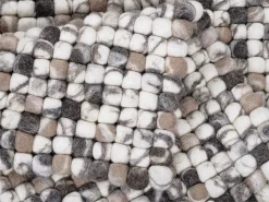 Alfombra de bolas de fieltro hecha a mano 40x60 cm Naturaleza Multi Felty 2.2