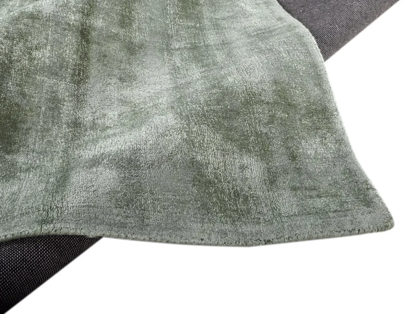 Alfombra de viscosa tejida a mano 85x155 cm Verde Shine