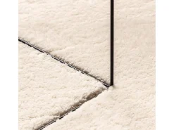 Alfombra HUARTE de pelo corto suave y lavable beige 60x110 cm