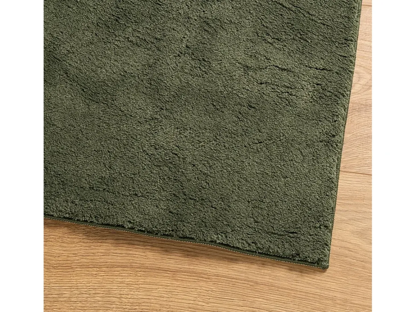 Alfombra pelo corto suave lavable HUARTE verde bosque 120x120cm ES90246