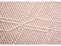 Alfombra tejida a mano con diseño étnico 140x200 cm Rosa Colored Macrame