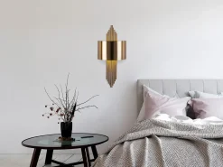 Aplique de arte déco de metal dorado - Ancho 22 x Alt. 75 cm - SANGARIUS