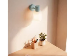 Aplique de Pared Orientable Metal y Cristal Zion Verde Celadón