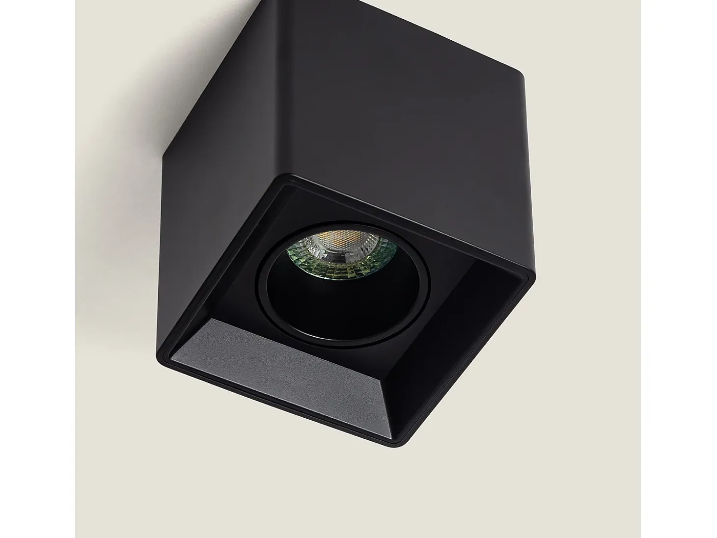Aplique de Techo Jaspe Negro