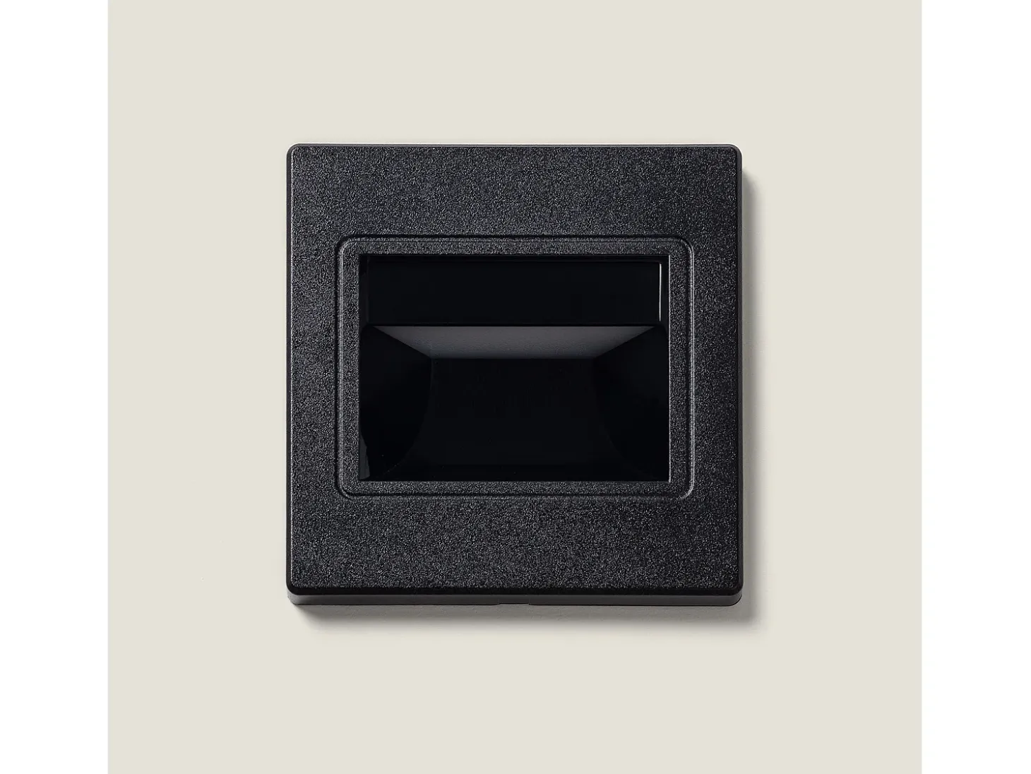 Baliza LED 1.5W Empotrable Pared Negro Randy 3000K Blanco Cálido