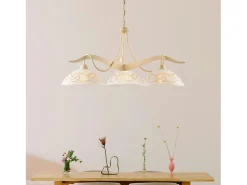 Bilbao - Lámpara de hierro lacado en marfil con decoración. Efecto decapé y difusores de cristal d. 30 blanco y ámbar 3 luces 106 - Ø89