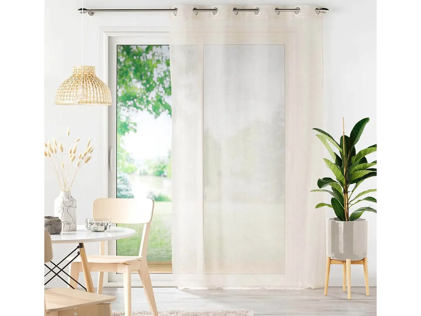 Cortina con efecto lino tejido – Elegancia natural y luz difusa