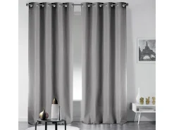Cortina opaca lisa con ollaos 135 x 240 cm