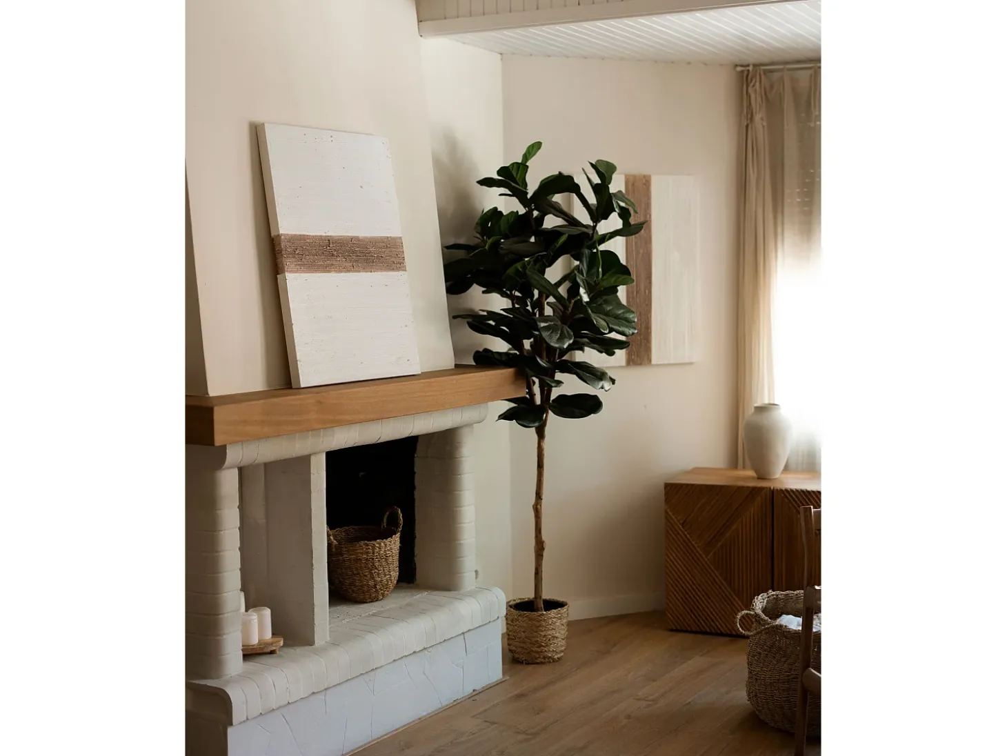 Cuadro decorativo sobre lienzo de algodón con marco de madera negro pintado artesanalmente con pintura al oleo de 80x100cm - BRISA - DECOWOOD