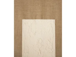 Cuadro decorativo sobre lienzo de lino con marco de madera marrón claro pintado artesanalmente con pintura al oleo de 60x80cm - MAYA - DECOWOOD