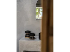 El Portavelas Serene - Negro Natural - M