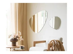 Espejo de pared DEVONPORT de metal plateado con forma orgánica (ancho 50 x alto 50 cm)