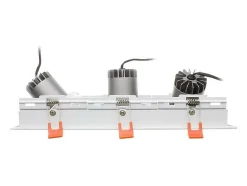 Foco Downlight LED 3x10W CREE-COB Direccionable Madison (UGR 19) Corte 295x110 mm 5000K Blanco Frío