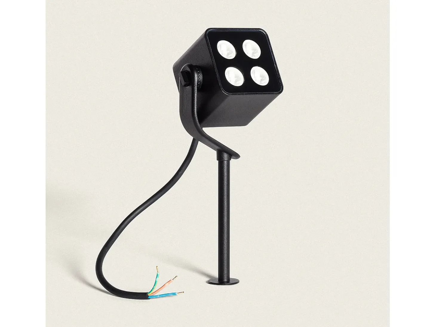 Foco Exterior LED 11W con Pincho Attex Negro