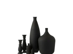 Jarrón de vidrio negro tipo botella de 38x38x56 cm