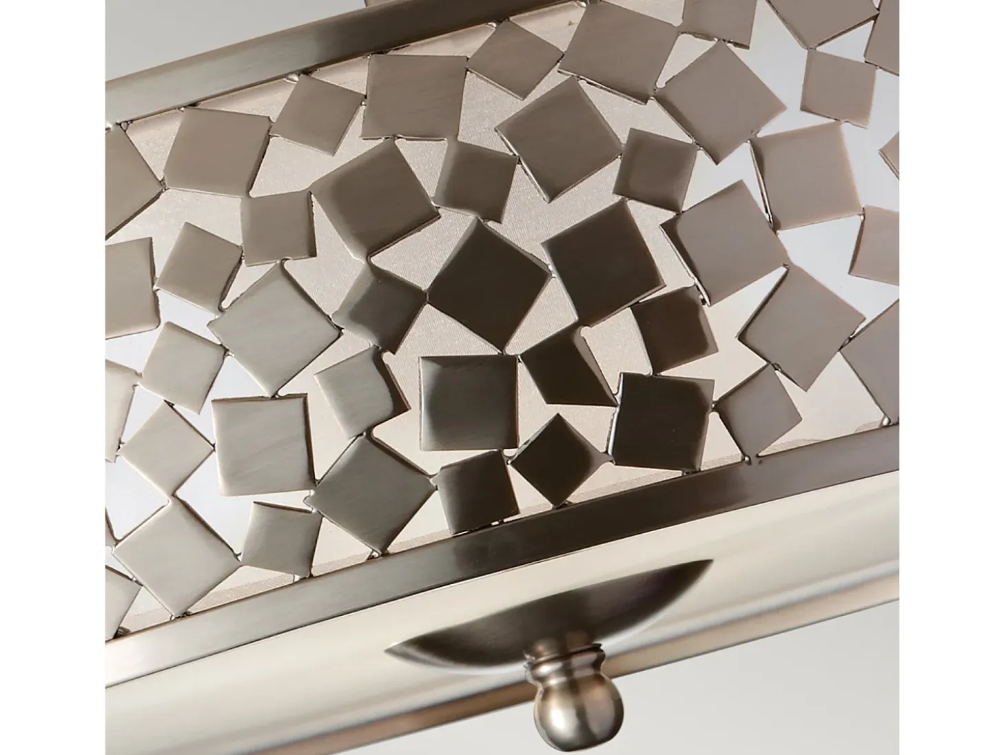 Lampada a Soffitto 4 Luci Rama In Acciaio Nero A Bracci E Sfere In Vetro Opalino