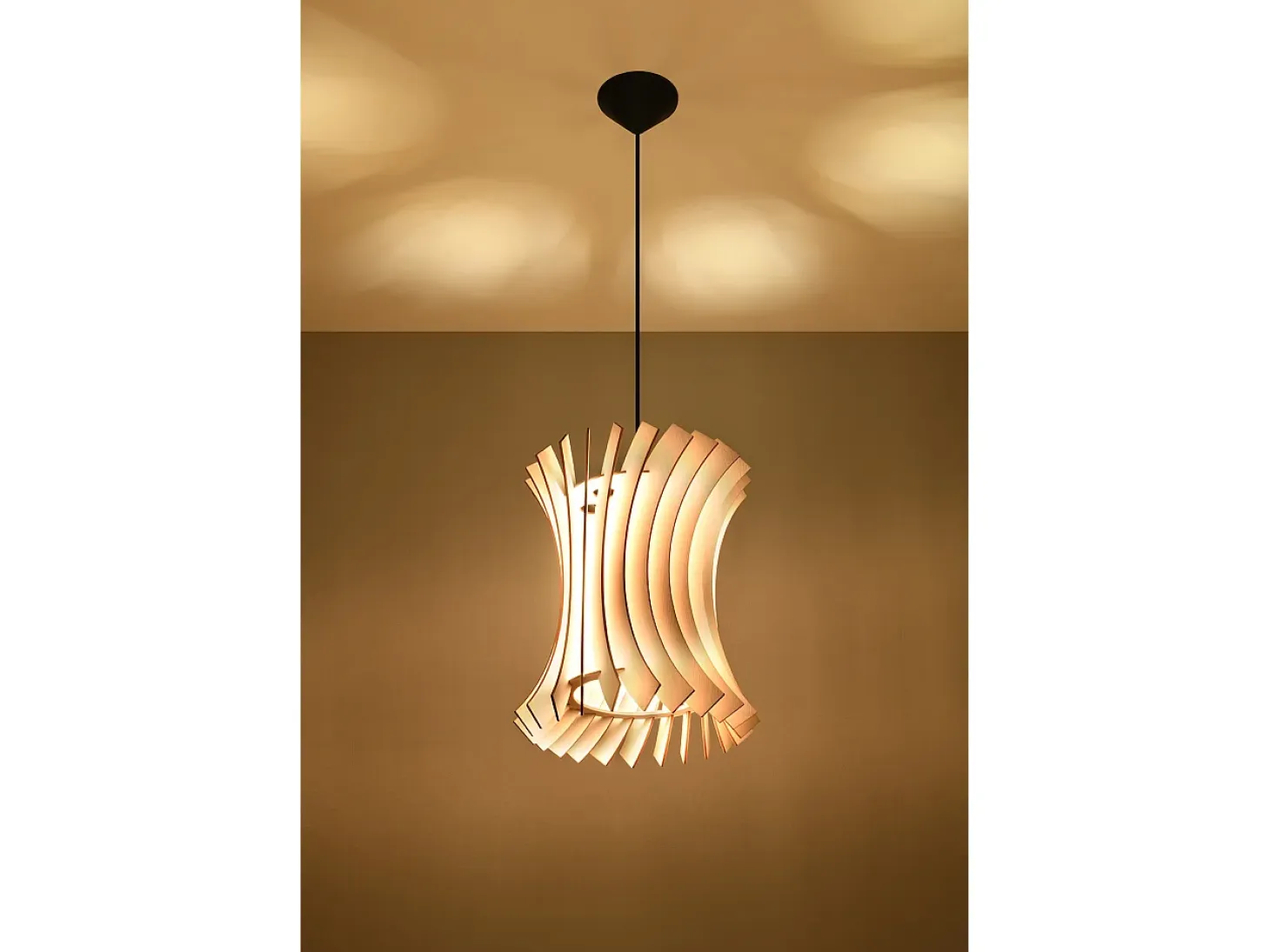Lampada a sospensione in filo di legno naturale E27 Lámpara colgante con marco de alambre Madera natural E27