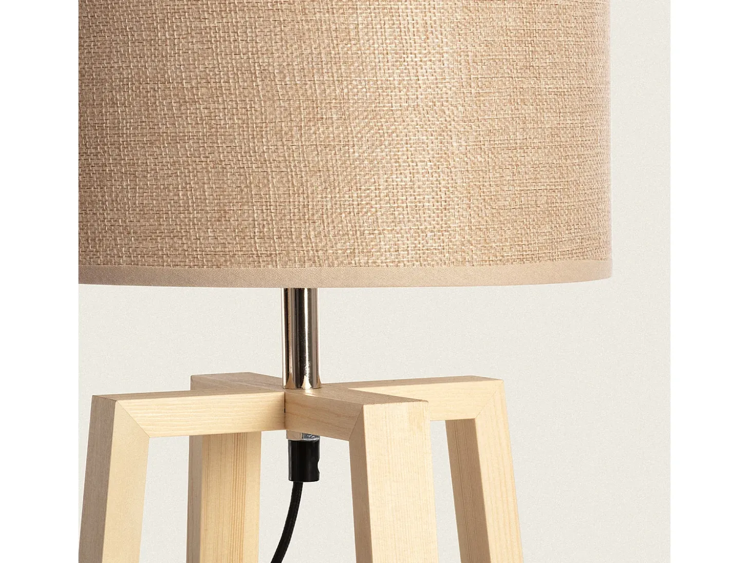 Lámpara de Mesa de Madera Korsade Camel