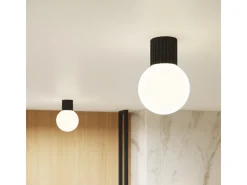 Lámpara De Pared Halo Moderno De Aluminio/Vidrio - 1 Fuentes Luminosas - L.12 X A.12 Cm - Negro