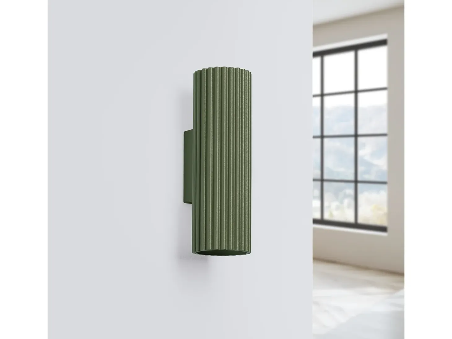 Lámpara De Pared Karbon Minimalista De Aluminio - 2 Fuentes Luminosas - L.6,5 X A.20 Cm - Verde Oliva