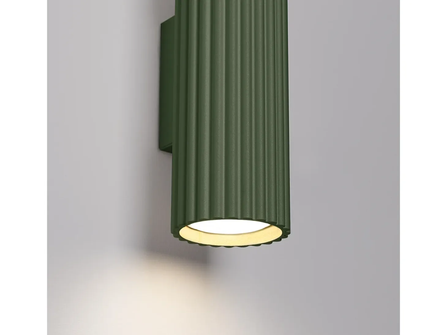 Lámpara De Pared Karbon Minimalista De Aluminio - 2 Fuentes Luminosas - L.6,5 X A.20 Cm - Verde Oliva