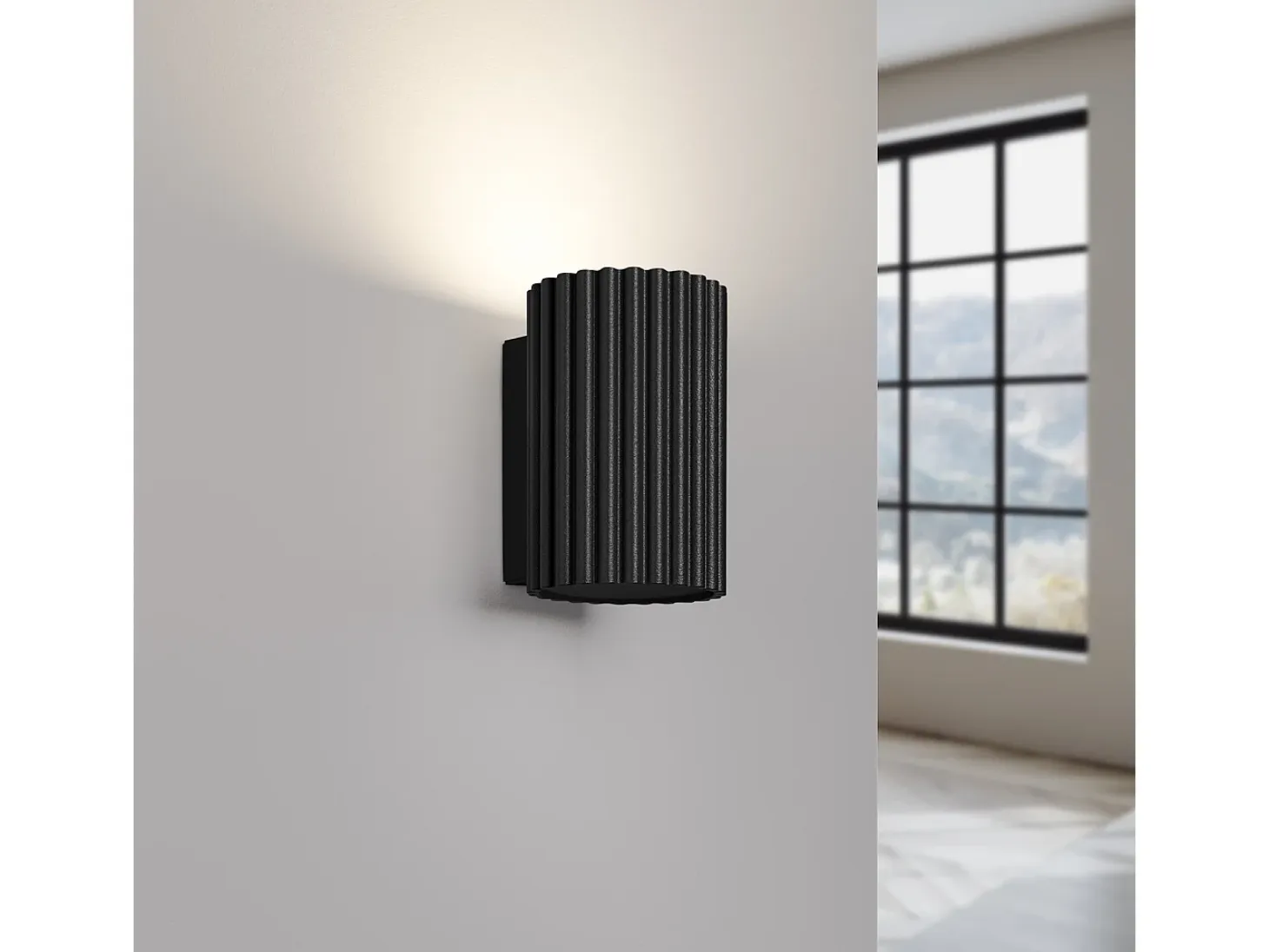 Lámpara De Pared Karbon Minimalista De Aluminio - 1 Fuentes Luminosas - L.6,5 X A.10 Cm - Negro