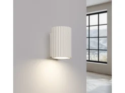 Lámpara De Pared Karbon Minimalista De Aluminio - 1 Fuentes Luminosas - L.6,5 X A.10 Cm - Beige