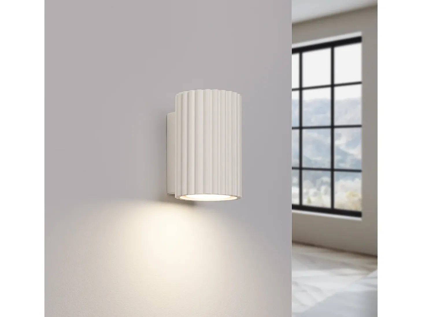 Lámpara De Pared Karbon Minimalista De Aluminio - 1 Fuentes Luminosas - L.6,5 X A.10 Cm - Beige