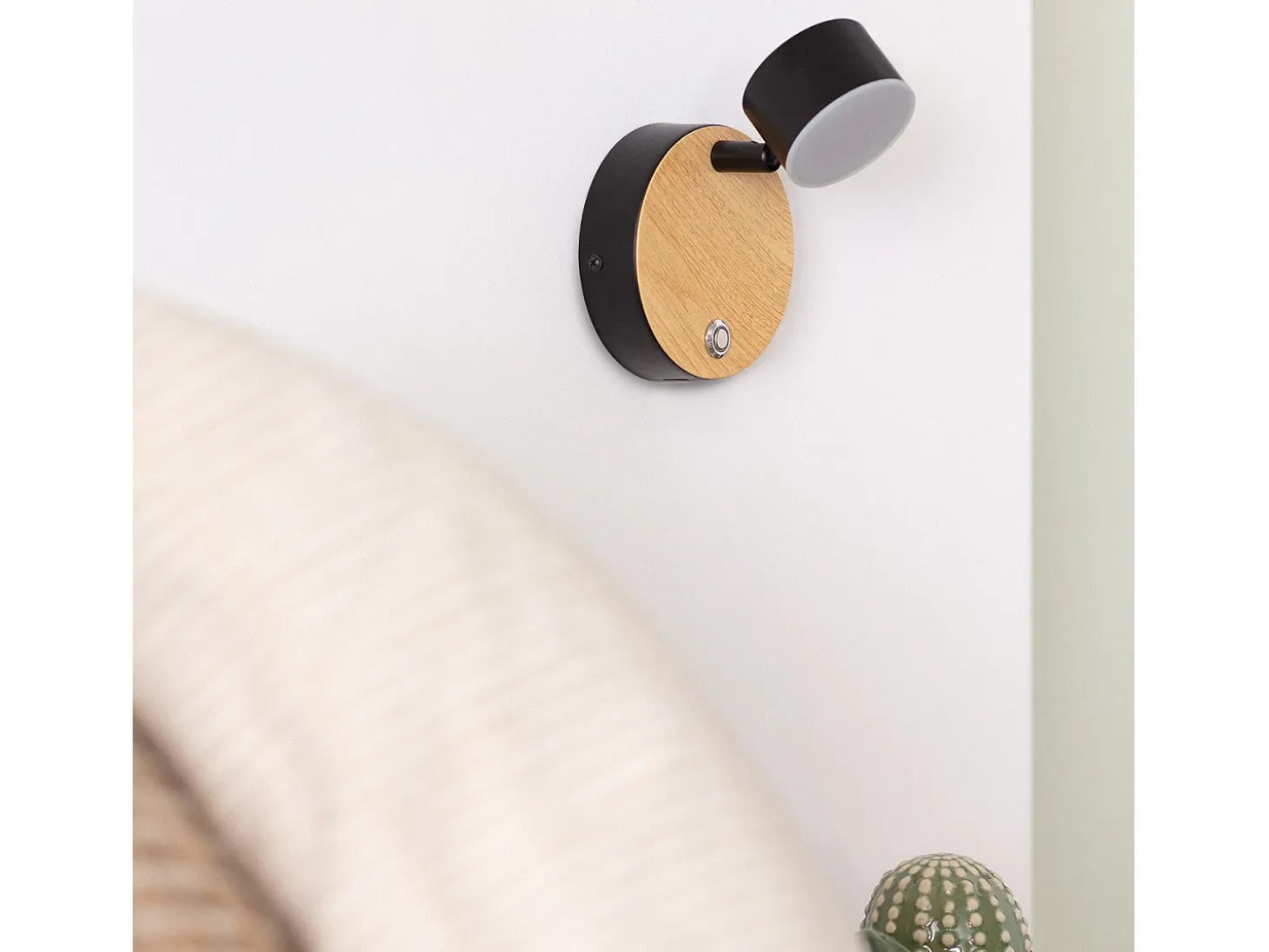 Lámpara de Pared LED 5W Metal con Interruptor Serifos Negro