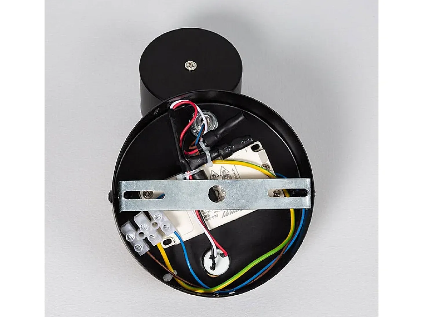 Lámpara de Pared LED 5W Metal con Interruptor Serifos Negro