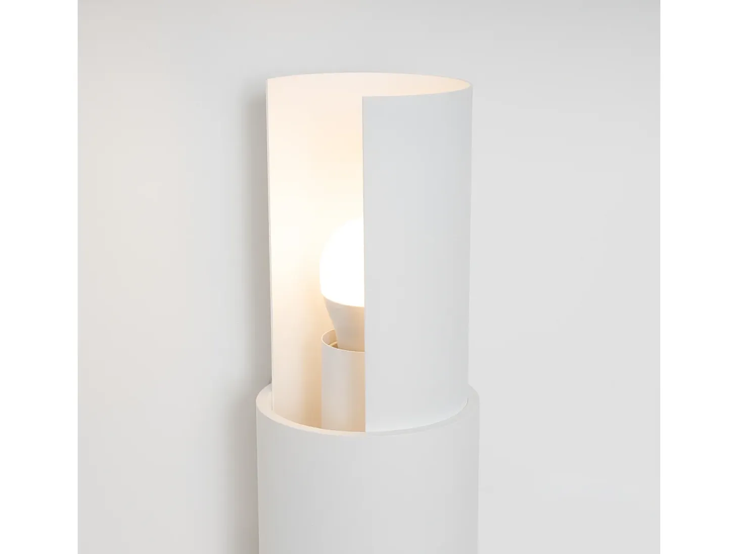 Lámpara de pared Torow minimalista de acero - 2 fuentes luminosas 3000K - L.10 x A.37 cm - blanco