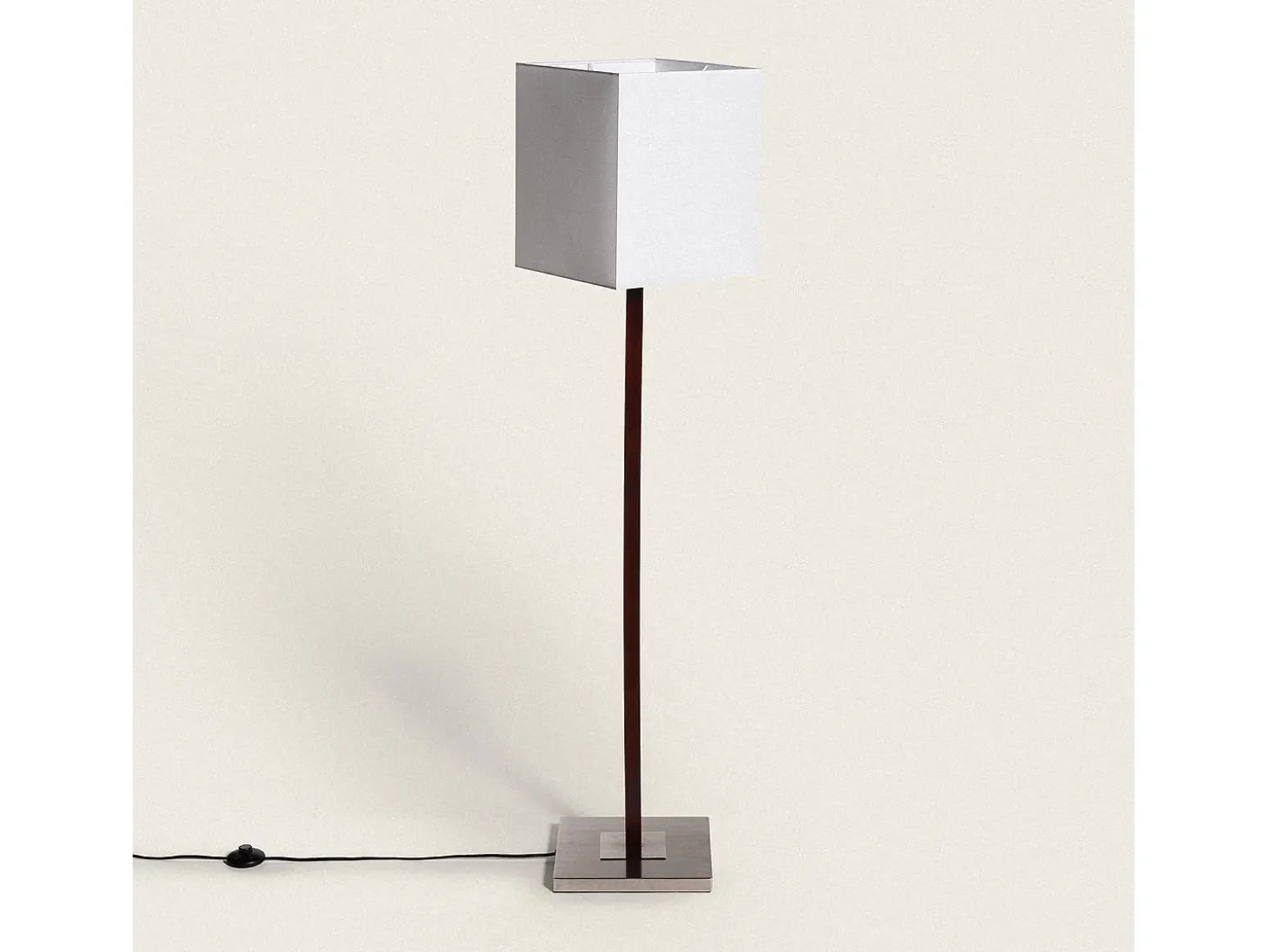 Lámpara de Pie Madera y Metal Lizza Blanco
