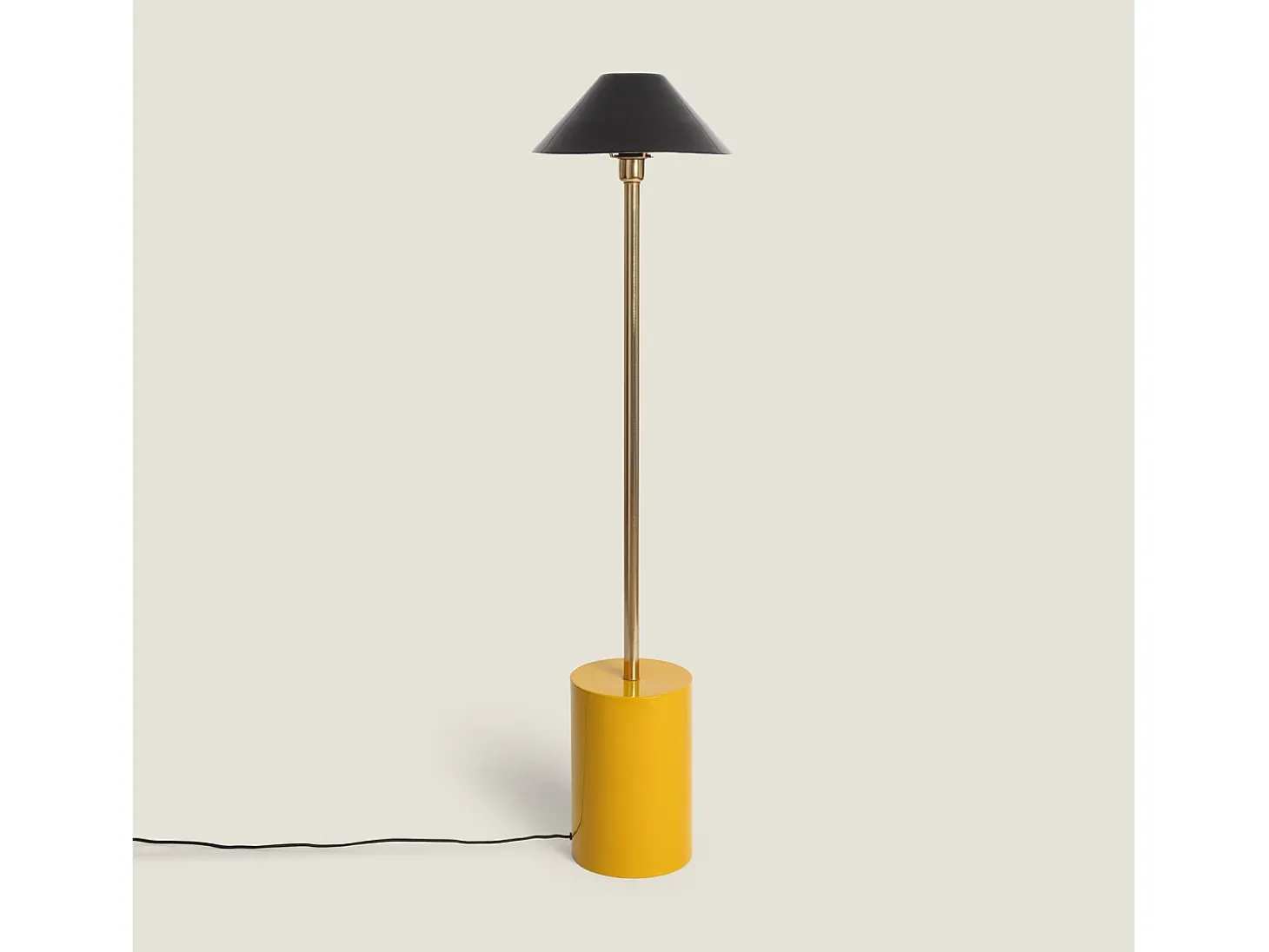 Lámpara de Pie Metal Brijesh Amarillo