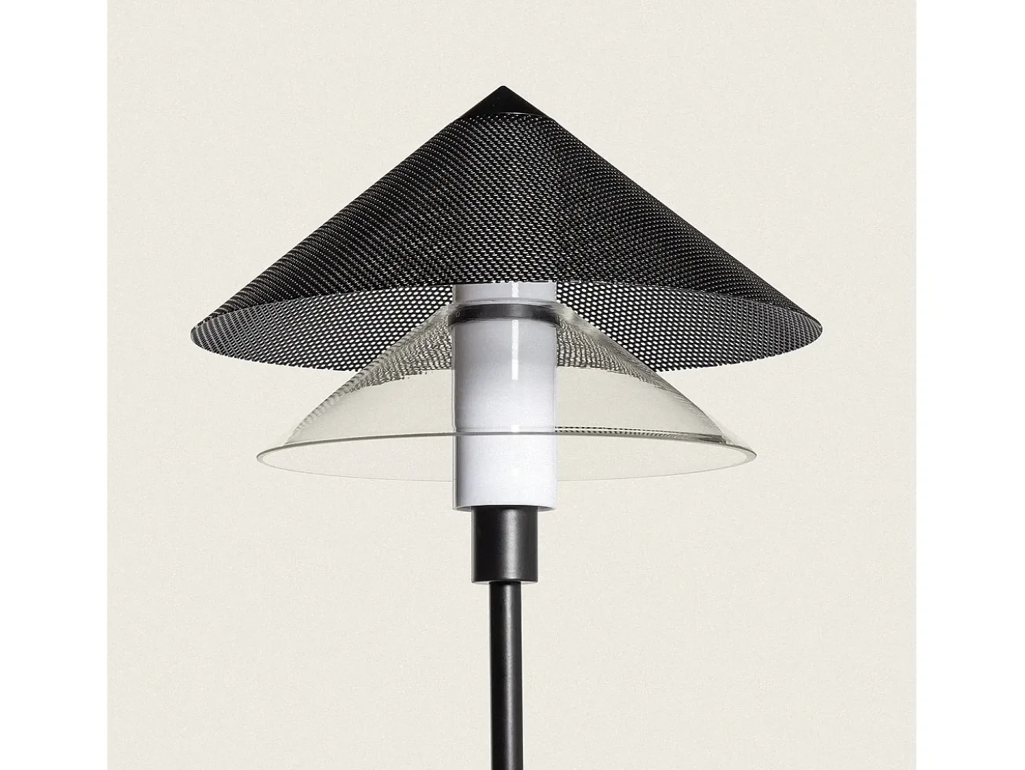 Lámpara de Pie Metal Hesper Negro