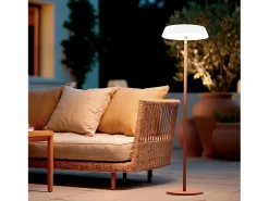 Lámpara de Pie Solar Exterior LED 2.6W Aldana Terracota