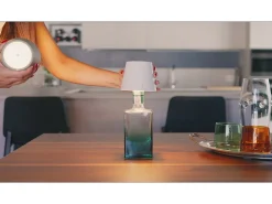 Lámpara LED Poldina STOPPER de Zafferano, recargable y portátil, color Salvia, con batería hasta 12 horas