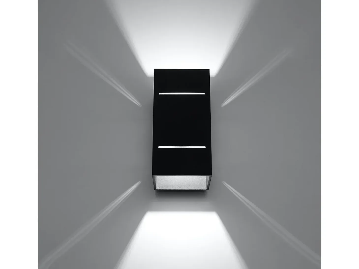 Lámparas de pared Vivus desván de aluminio - 1 fuentes luminosas 4000K - L.10 x A.20 cm - negro