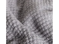 Manta plaid gris claro texturizado y con flecos 180x220cm DENARLA - SACASA