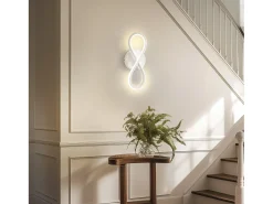 NETTLIFE Aplique LED de pared negro de 7 W, diseño curvo, blanco cálido de 3000 K para escaleras interiores
