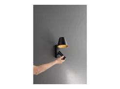 Reverse - Aplique LED de pared para dormitorio de metal, 6 W, 3000 K, 480 lm, regulable, luz en el difusor - Perenz - Negro