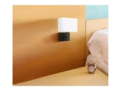 Searchlight Hotel Aplique de pared negro mate, pantalla de tela blanca