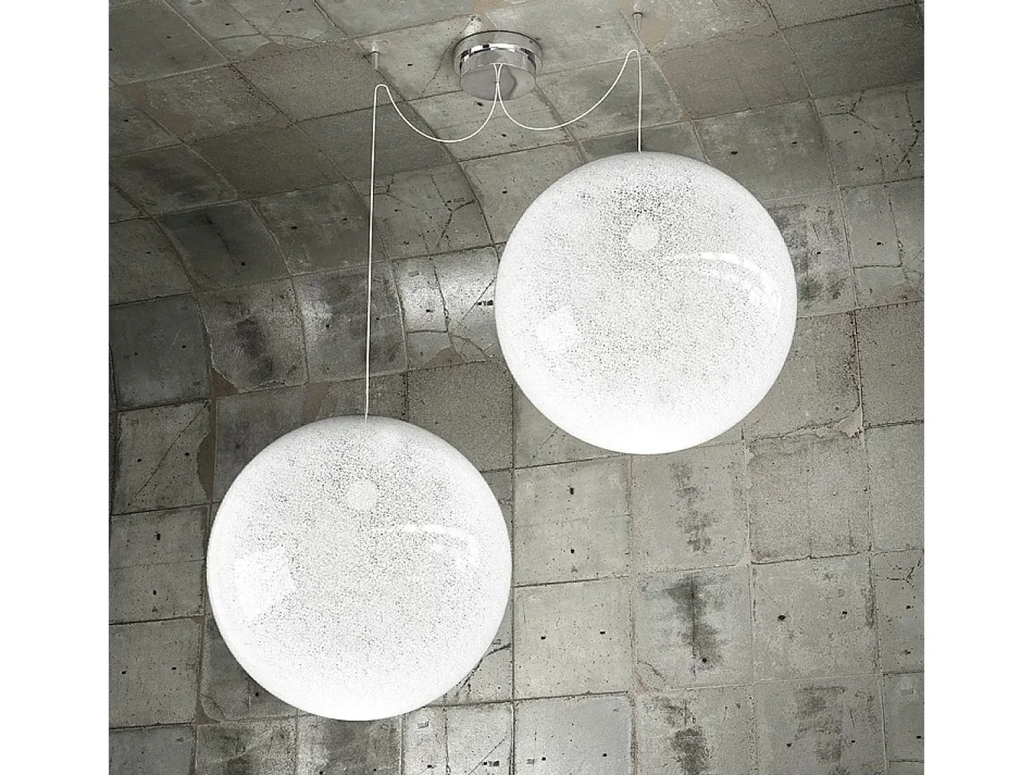 Sospensione Contemp Glitter Metallo Cromo Vetro Soffiato Trasp 2 Luci E27 40Cm