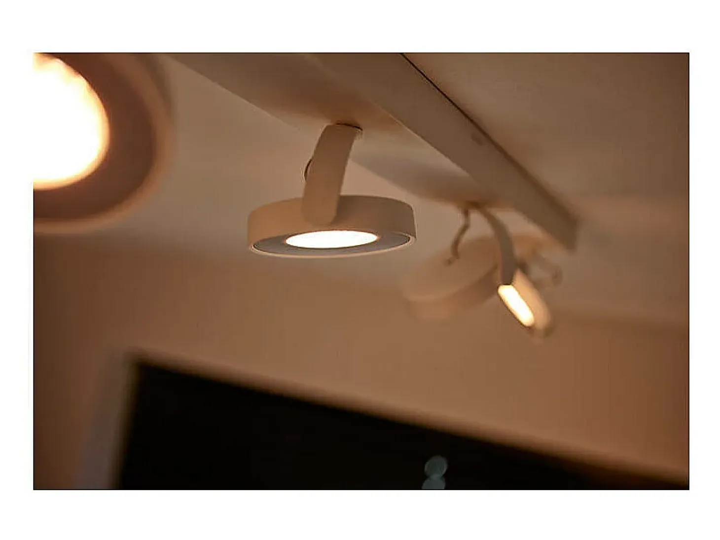 TechBrey Lámpara de Techo LED Regulable WarmGlow 4x4.5W PHILIPS Clockwork