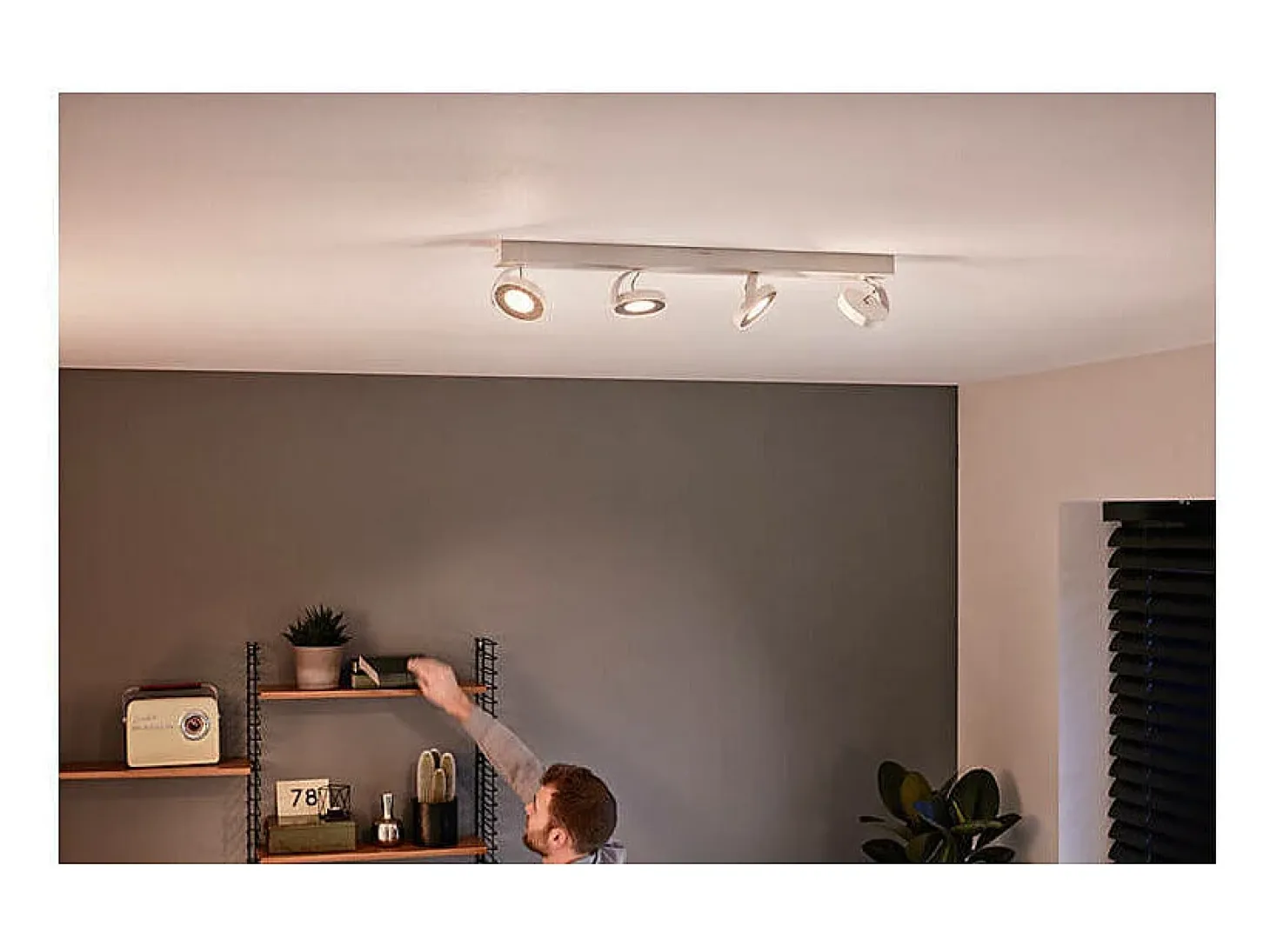 TechBrey Lámpara de Techo LED Regulable 4x4.5W PHILIPS Clockwork