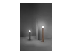 Torre - Bolardo de jardín con 1 bombilla E27 máx. 20 W IP54, aluminio pintado, bolardo para exterior, gris claro, altura 60 cm - Perenz
